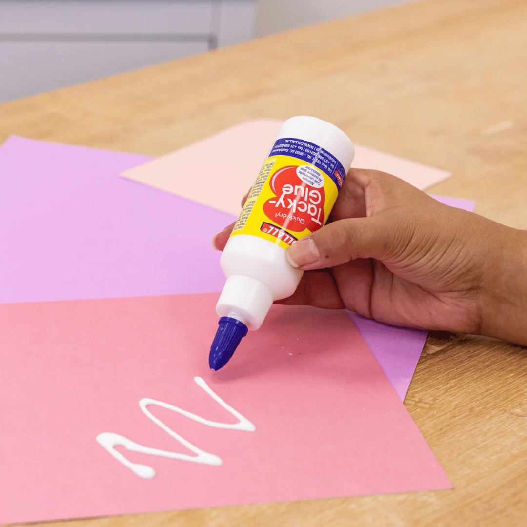 Jesmonite Tacky Glue 100ml Adeziv Decorativ pe Bază de Apă pentru Pulberi Velvet & Pigmenți